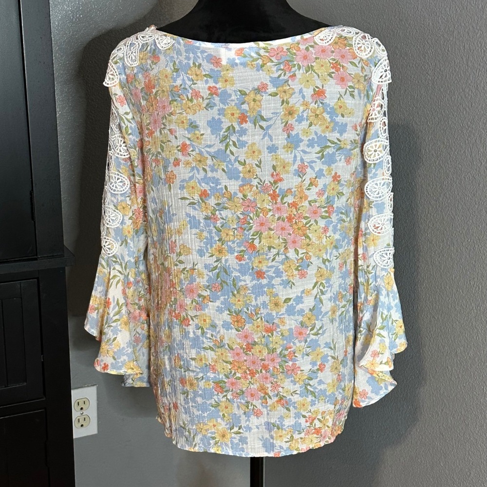 Fyve Blouse Medium Floral Lace Bell‎ Sleeve Boho Cottagecore Tunic - Picture 5 of 8